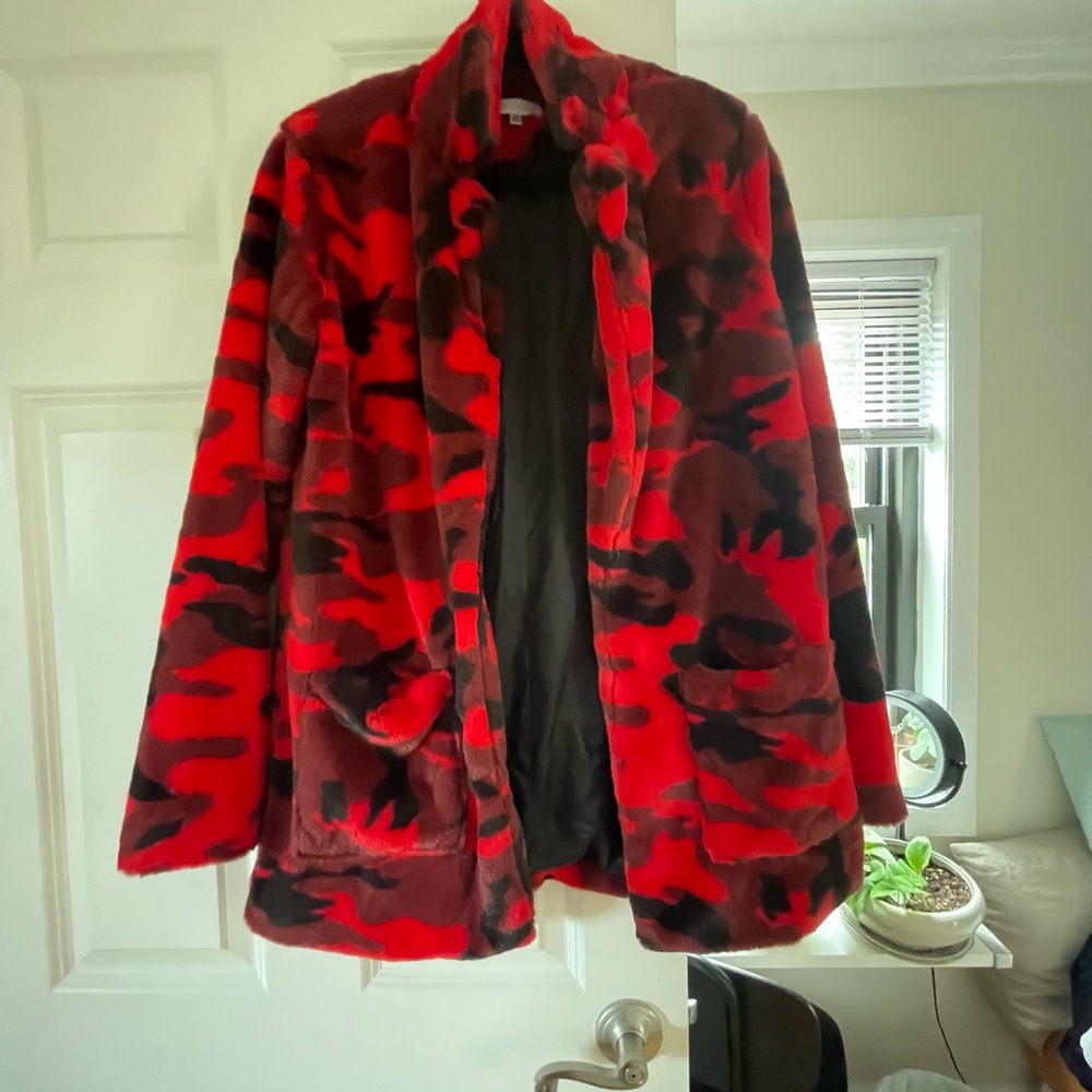 Red Camouflage Open Front Jacket size SMALL